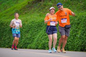 BIB: 8230, 8232
                            <button type="button" onclick="openModal(18889594)" class="btn btn-primary btn-sm float-right btn-popup" data-toggle="modal" data-target=".modal-high-quality">
                        <i class="fas fa-shopping-cart"></i> Add to Cart
                    </button>
                                            <button type="button" onclick="isThisMe(18889594, true)" class="btn btn-success btn-sm float-right btn-popup btn-isme hidden" data-toggle="tooltip" data-placement="bottom" title="นี่คือรูปของคุณใช่ไหม คลิกที่นี่เพื่อเอาเข้าอัลบั้ม">
                        <i class="fas fa-plus"></i> Add to album
                    </button>
                    <button type="button" onclick="isThisMe(18889594, false)" class="btn btn-warning btn-sm float-right btn-popup btn-isnotme hidden">
                        <i class="fas fa-ban"></i> Remove from album
                    </button>